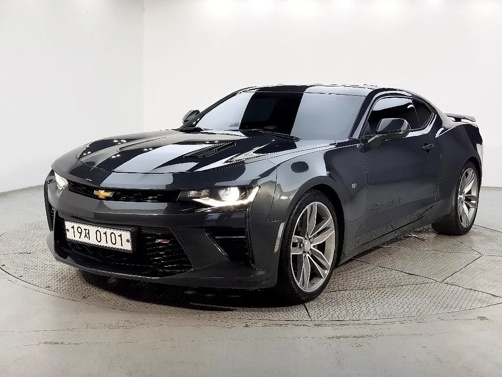 Chevrolet Camaro SS 6.2 V8 2017 — photo 1 sur 26