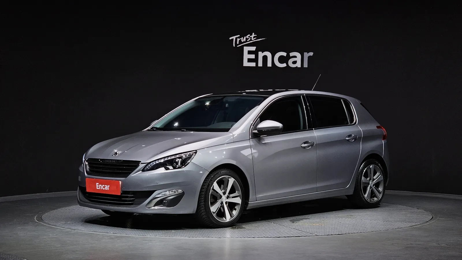 Peugeot 308 2e génération 2.0 BlueHDi Feline 2015 — photo 1 sur 20