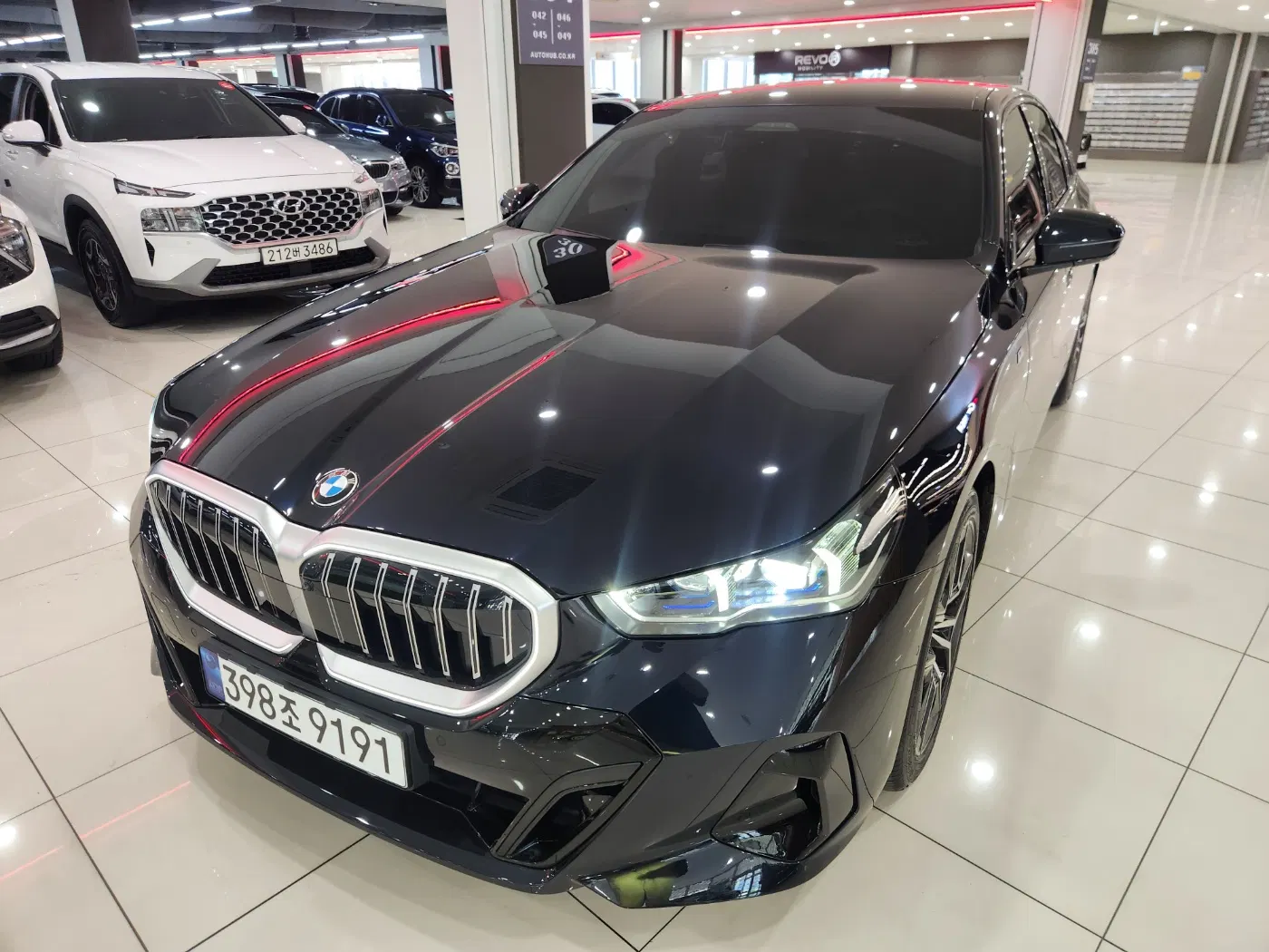 BMW Série 5 (G60) 523d M Sport 2025 — photo 1 sur 22