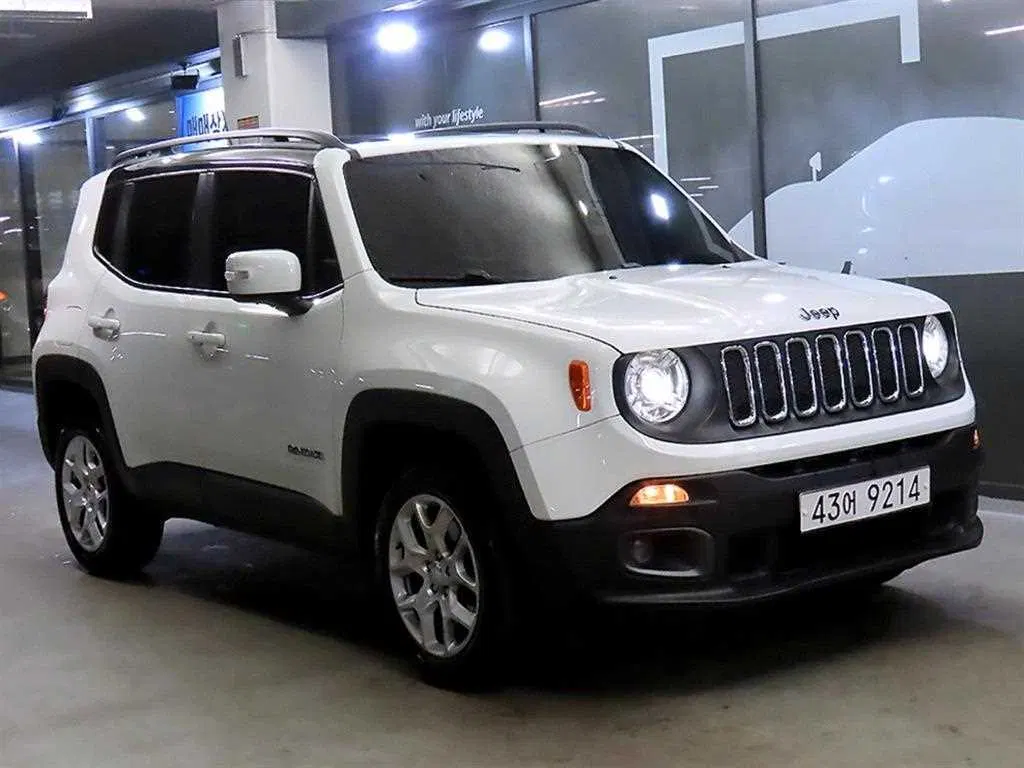 Jeep Renegade 2.0 Diesel Longitude AWD 2016 — photo 1 sur 25