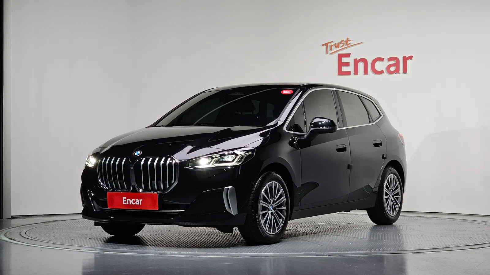 BMW Série 2 Active Tourer (U06) 218d Luxury 2025 — photo 1 sur 42