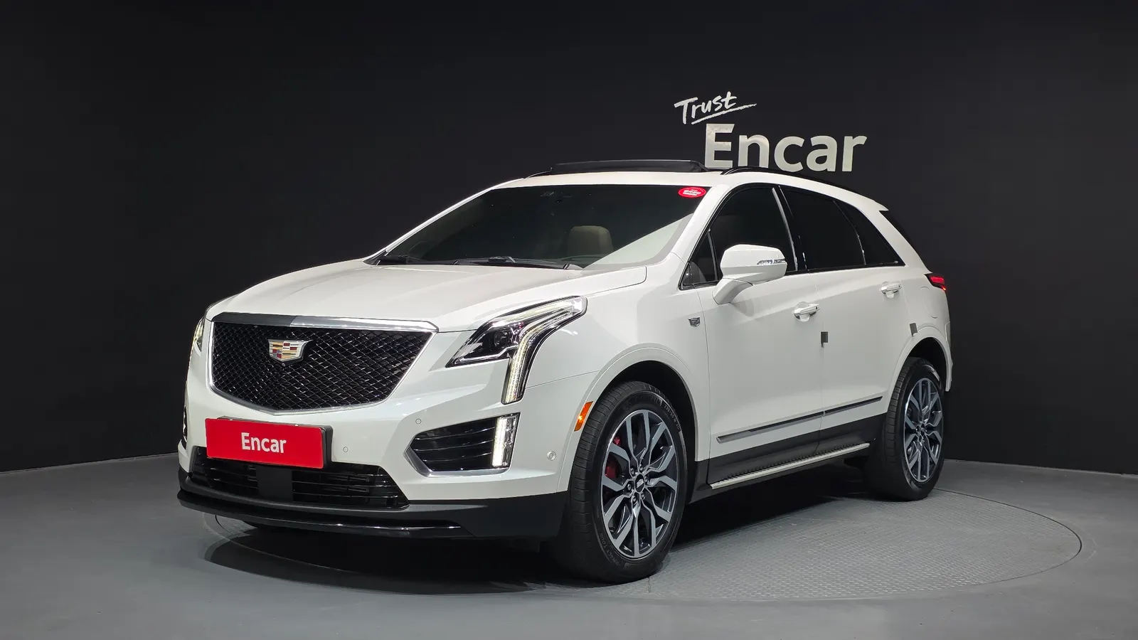 Cadillac XT5 3.6 Sport AWD 2022 — photo 1 sur 35
