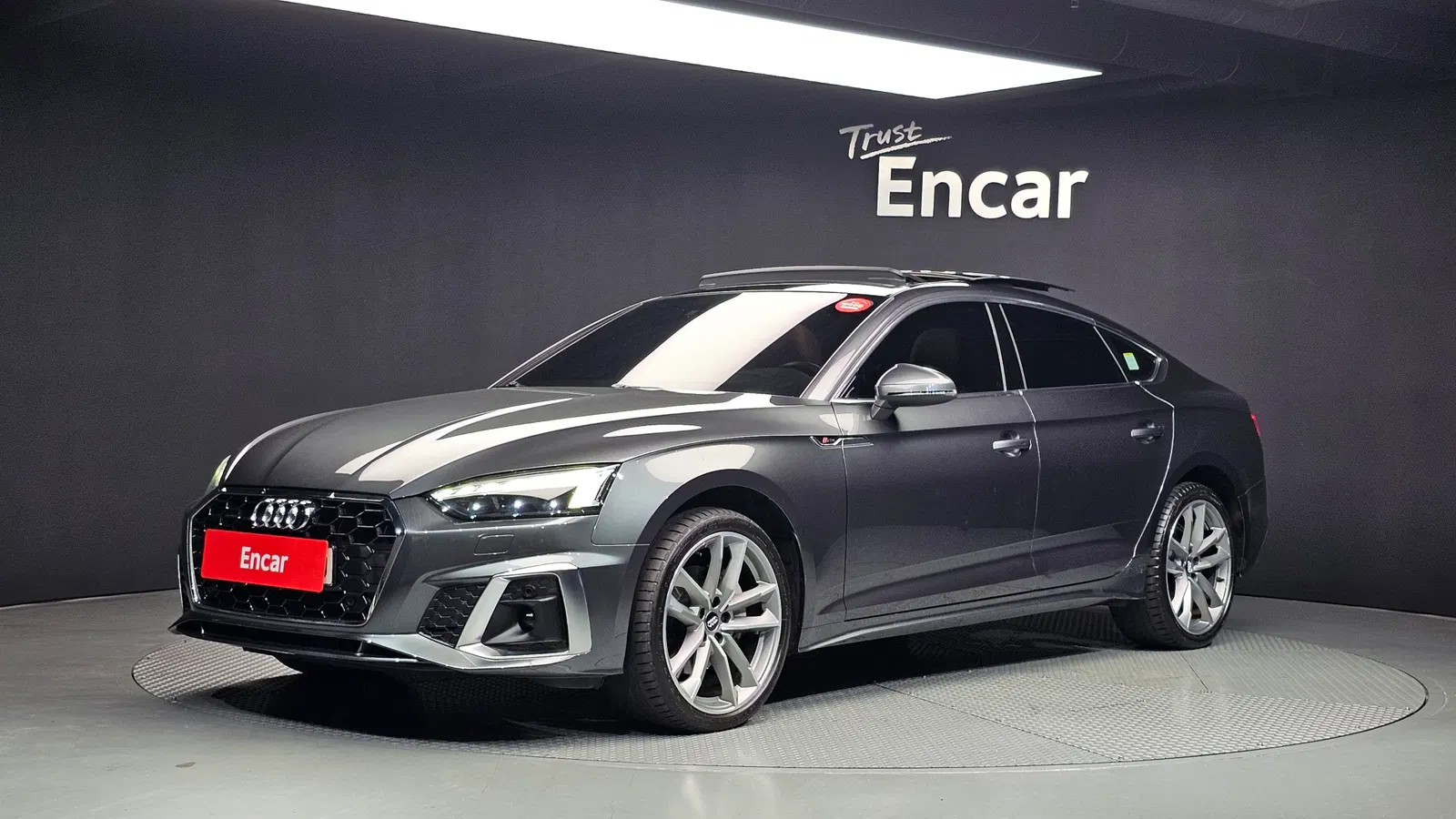 Audi A5 (F5) 40 TDI Quattro Premium Sportback 2020 — photo 1 sur 20