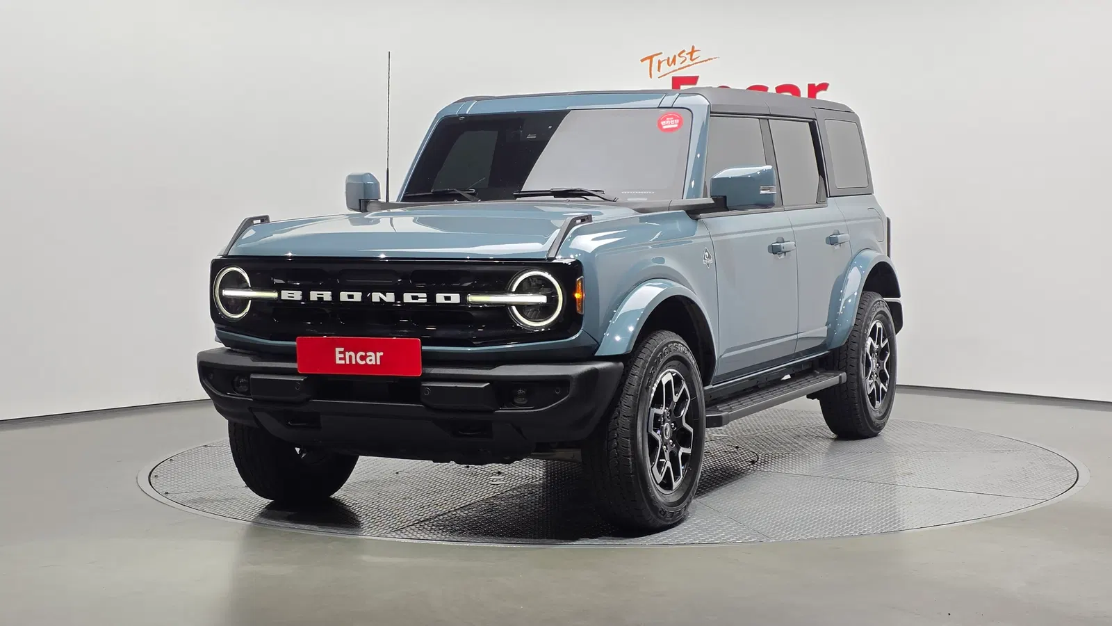 Ford Bronco 6e génération 2.7 Outer Banks 2022 — photo 1 sur 36