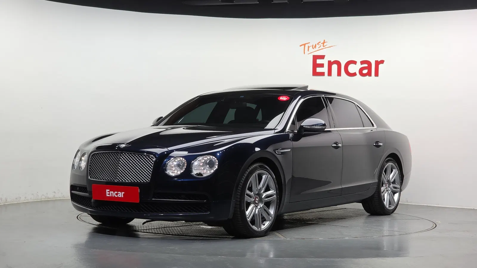 Bentley Flying Spur 2e génération 4.0 2018 — photo 1 sur 20