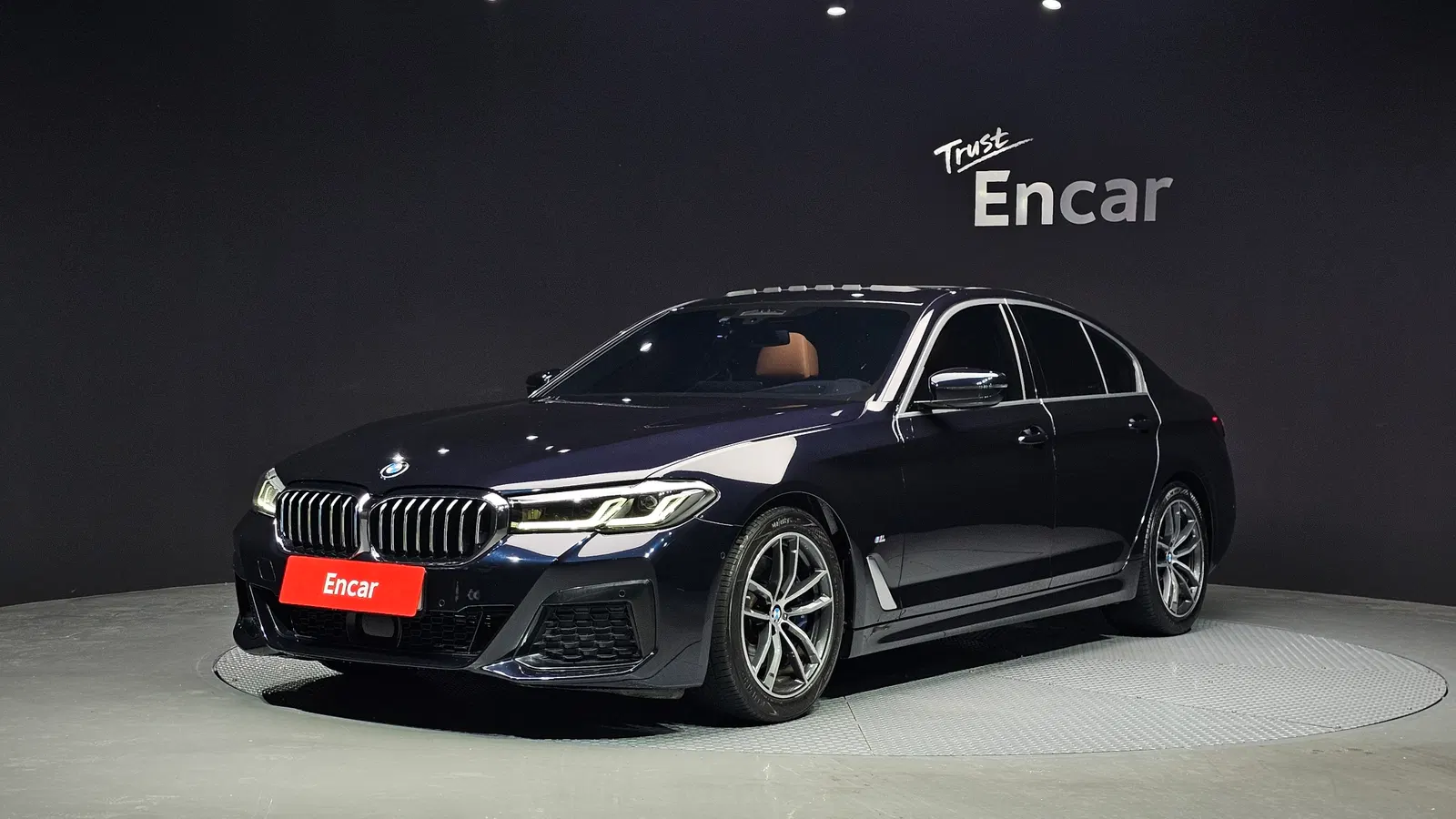 BMW Série 5 (G30) 520i M Sport 2021 — photo 1 sur 20