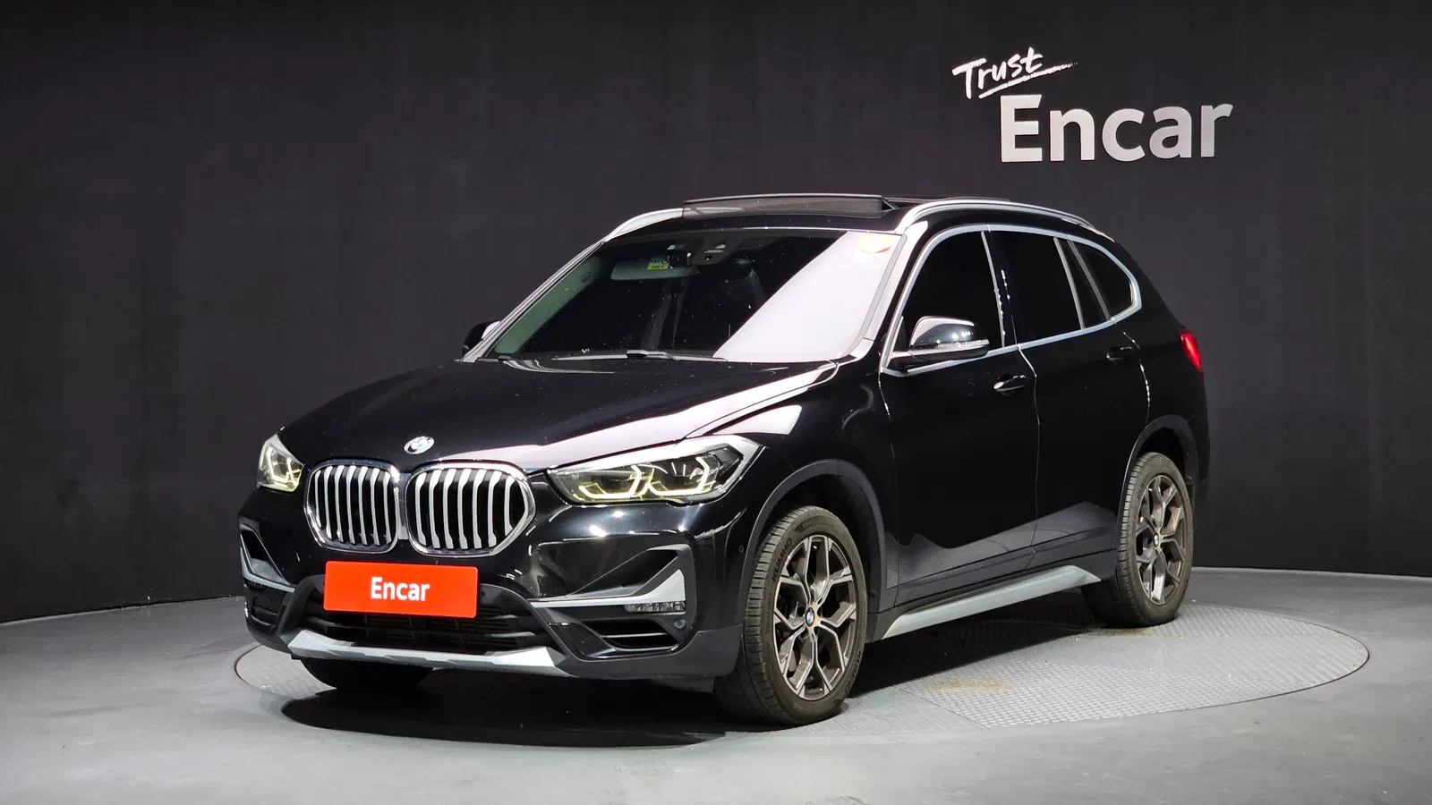 BMW X1 (F48) xDrive 20i xLine 2022 — photo 1 sur 20