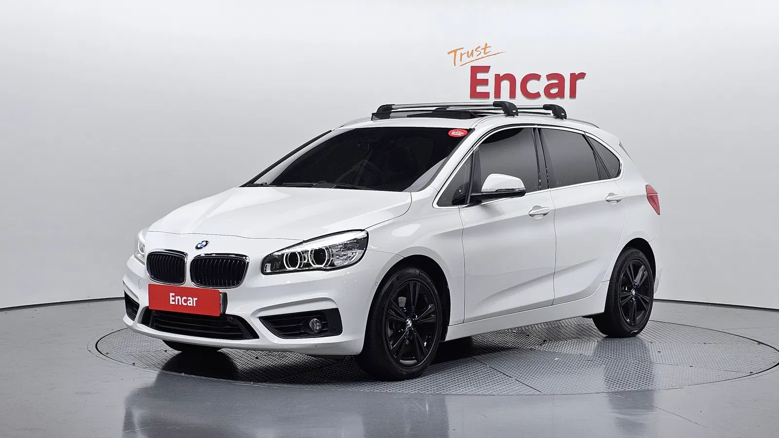 BMW Série 2 Active Tourer (F45) Joy 2016 — photo 1 sur 20