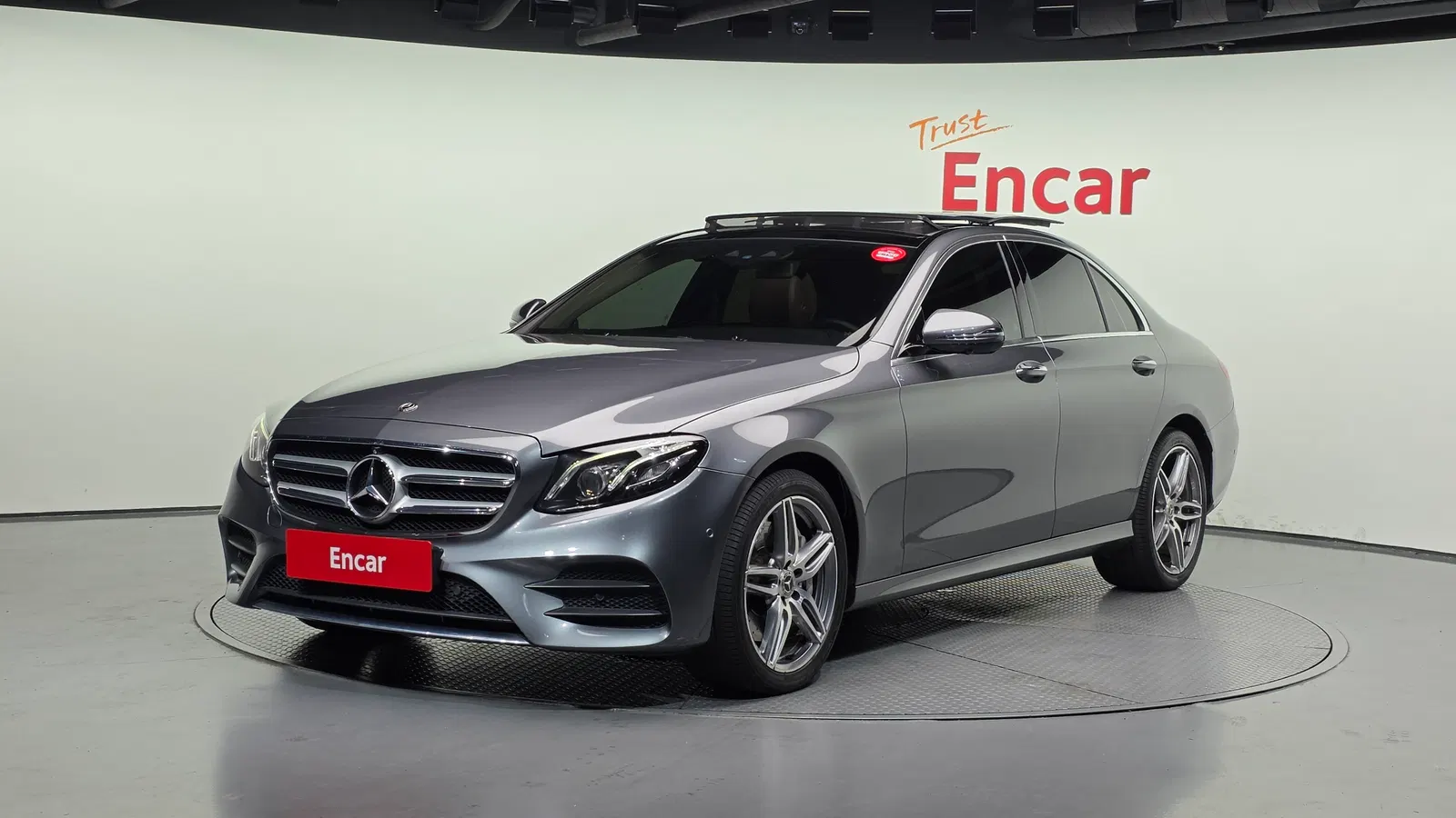 Mercedes-Benz Classe E E350d (W213) 2017 — photo 1 sur 20