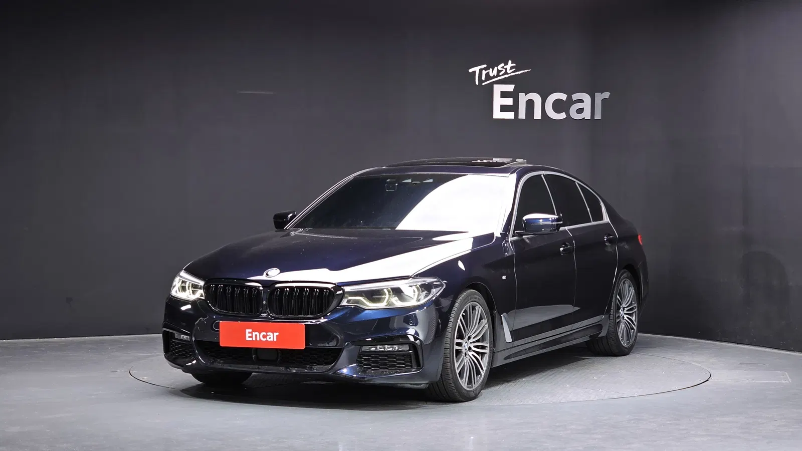 BMW Série 5 (G30) 530i M Sport Plus 2019 — photo 1 sur 33