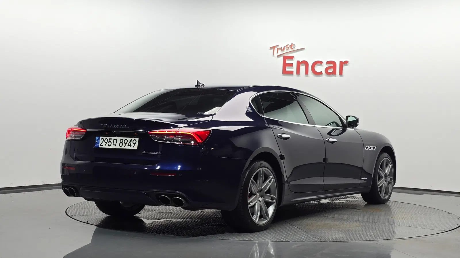 Maserati Quattroporte 3.0 V6 GranLusso 2019 — photo 1 sur 35