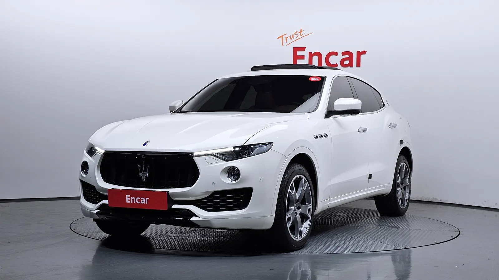 Maserati Levante 3.0 AWD Sport 2017 — photo 1 sur 20