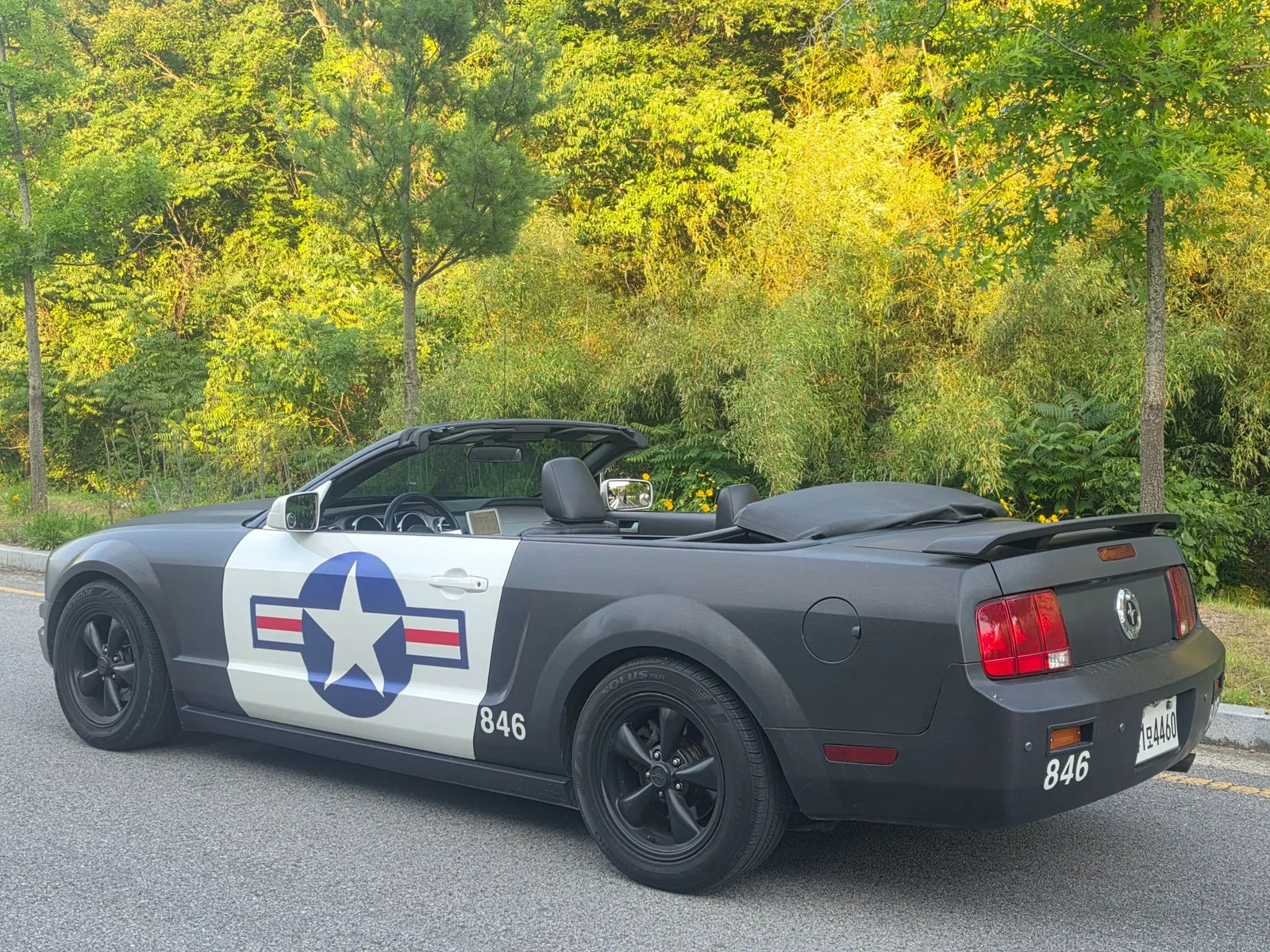 Ford Mustang Convertible 2006 — photo 1 sur 21