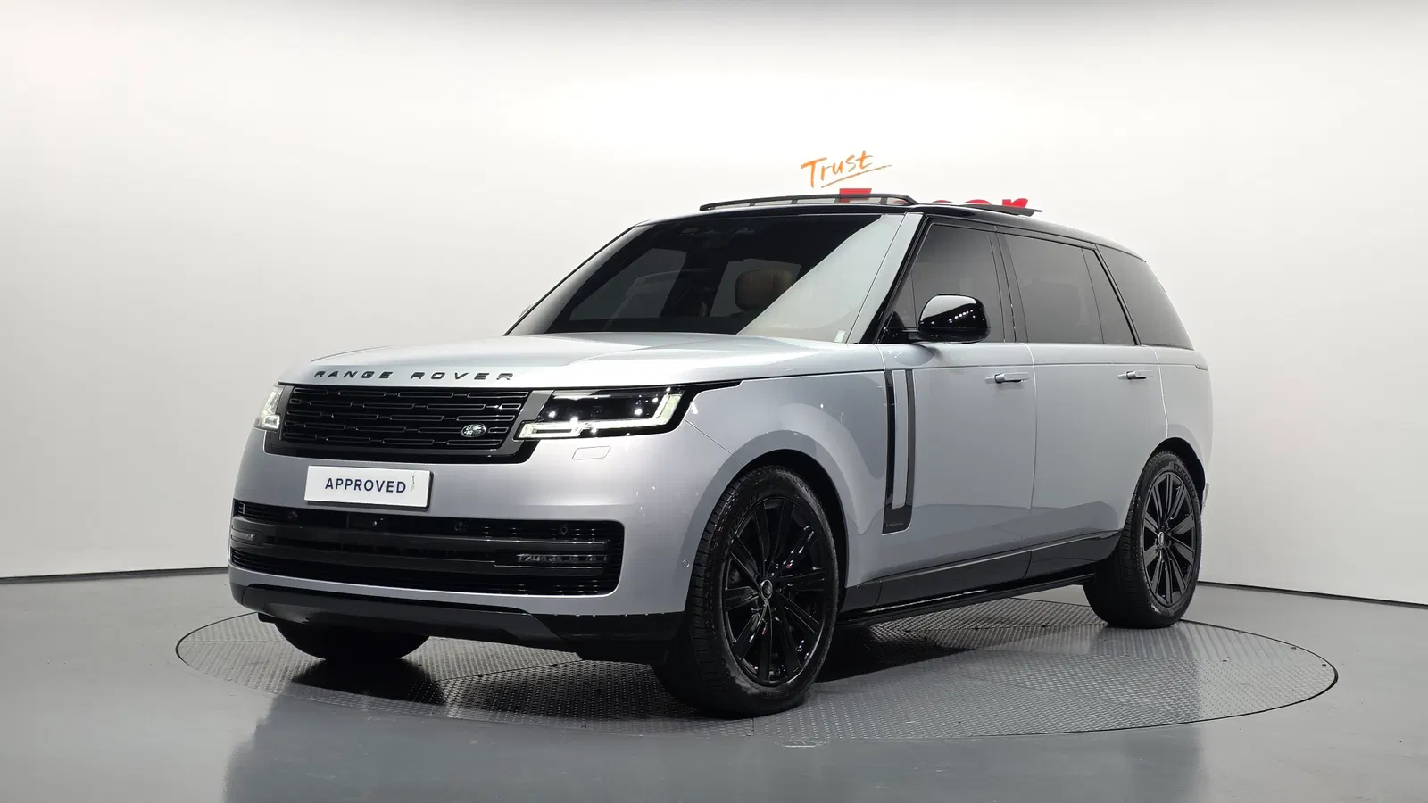 Land Rover Range Rover 5e génération P530 AB LWB 2025 — photo 1 sur 20