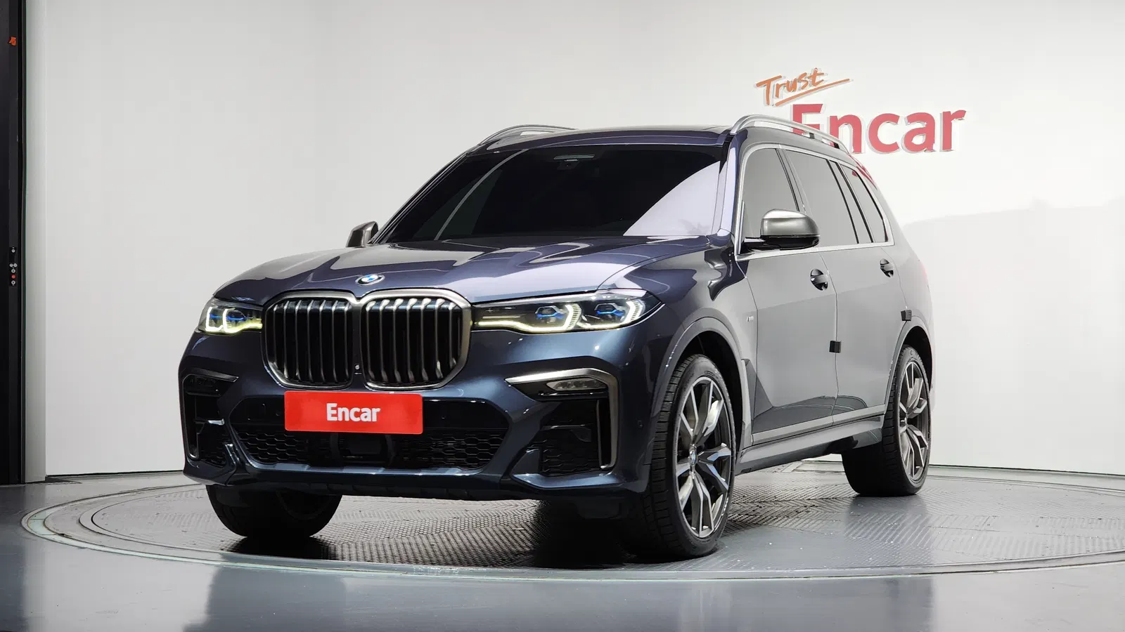 BMW X7 (G07) M50i 6 places 2020 — photo 1 sur 20
