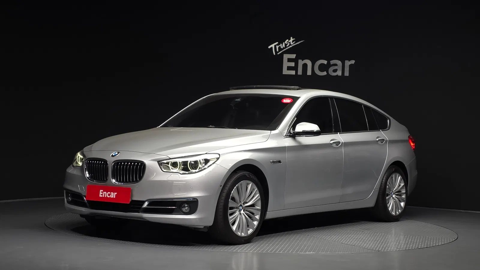 BMW Série 5 GT (F07) GT 30d xDrive 2014 — photo 1 sur 20