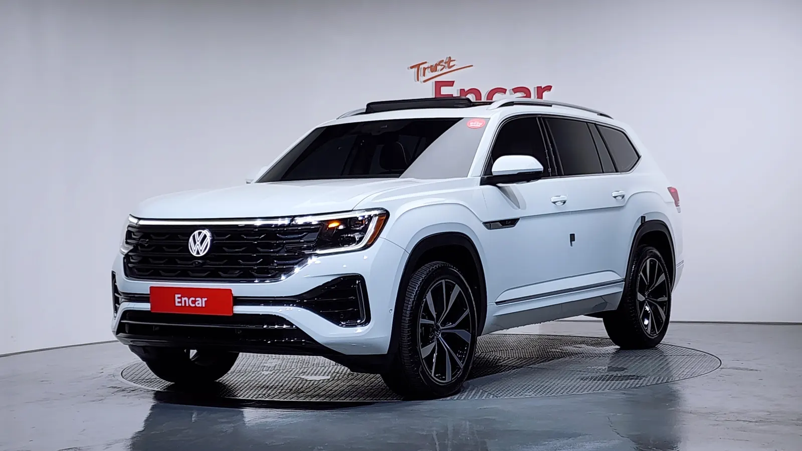 Volkswagen Atlas 2.0 TSI R-LINE 7 places 2025 — photo 1 sur 38
