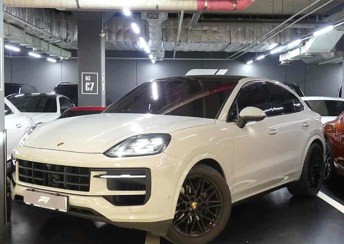 Porsche Cayenne (PO536) 3.0 Coupé 2024 — photo 1 sur 20