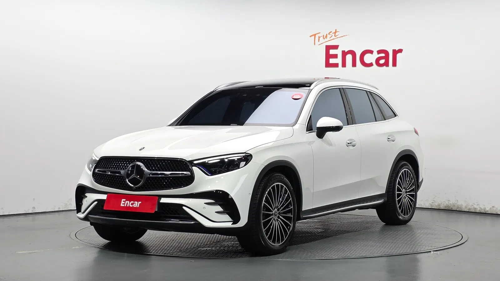 Mercedes-Benz GLC AMG Line · GLC300 4MATIC (X254) 2025 — photo 1 sur 35