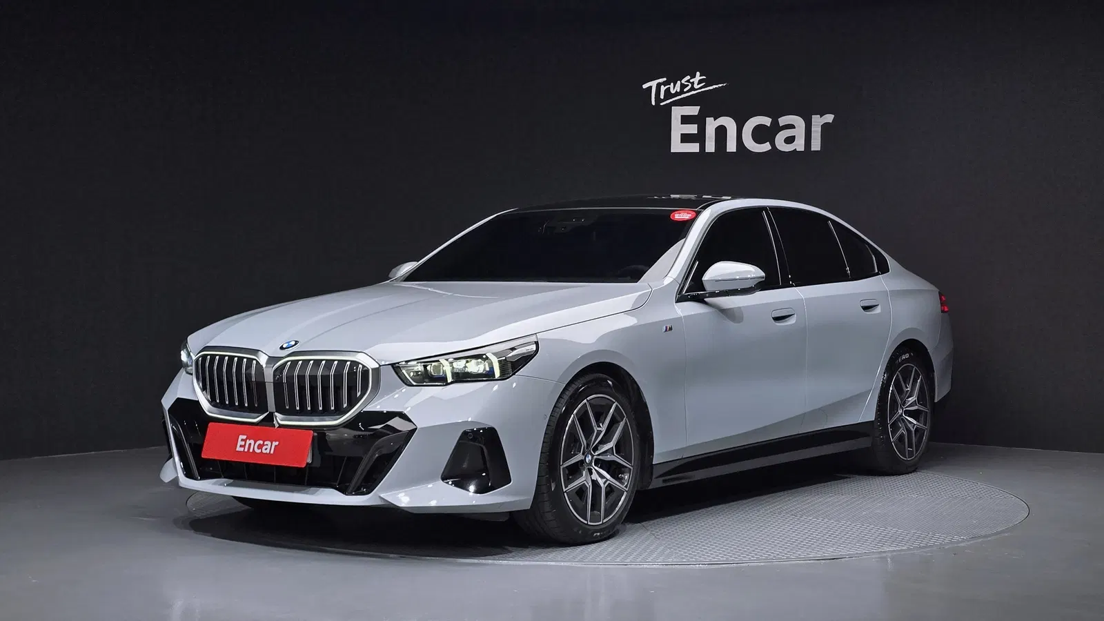 BMW Série 5 (G60) 520i M Sport 2024 — photo 1 sur 37