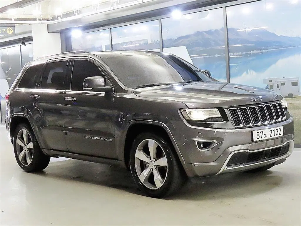Jeep Grand Cherokee 3.0 Diesel Overland 2014 — photo 1 sur 26