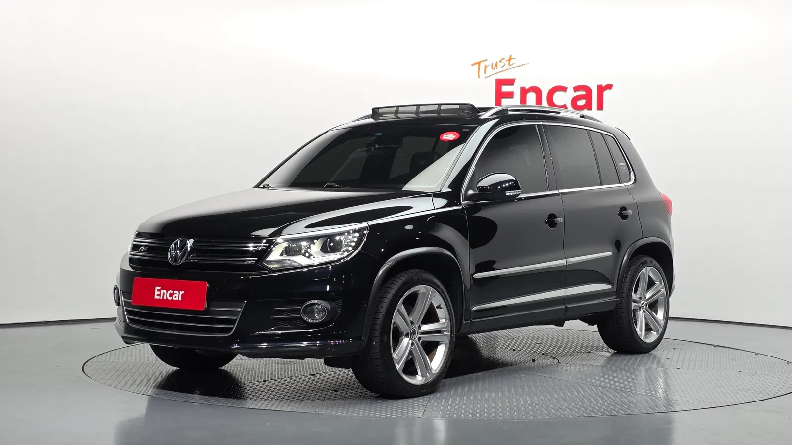 Volkswagen Tiguan 2.0 TDI R-Line 2016 — photo 1 sur 20