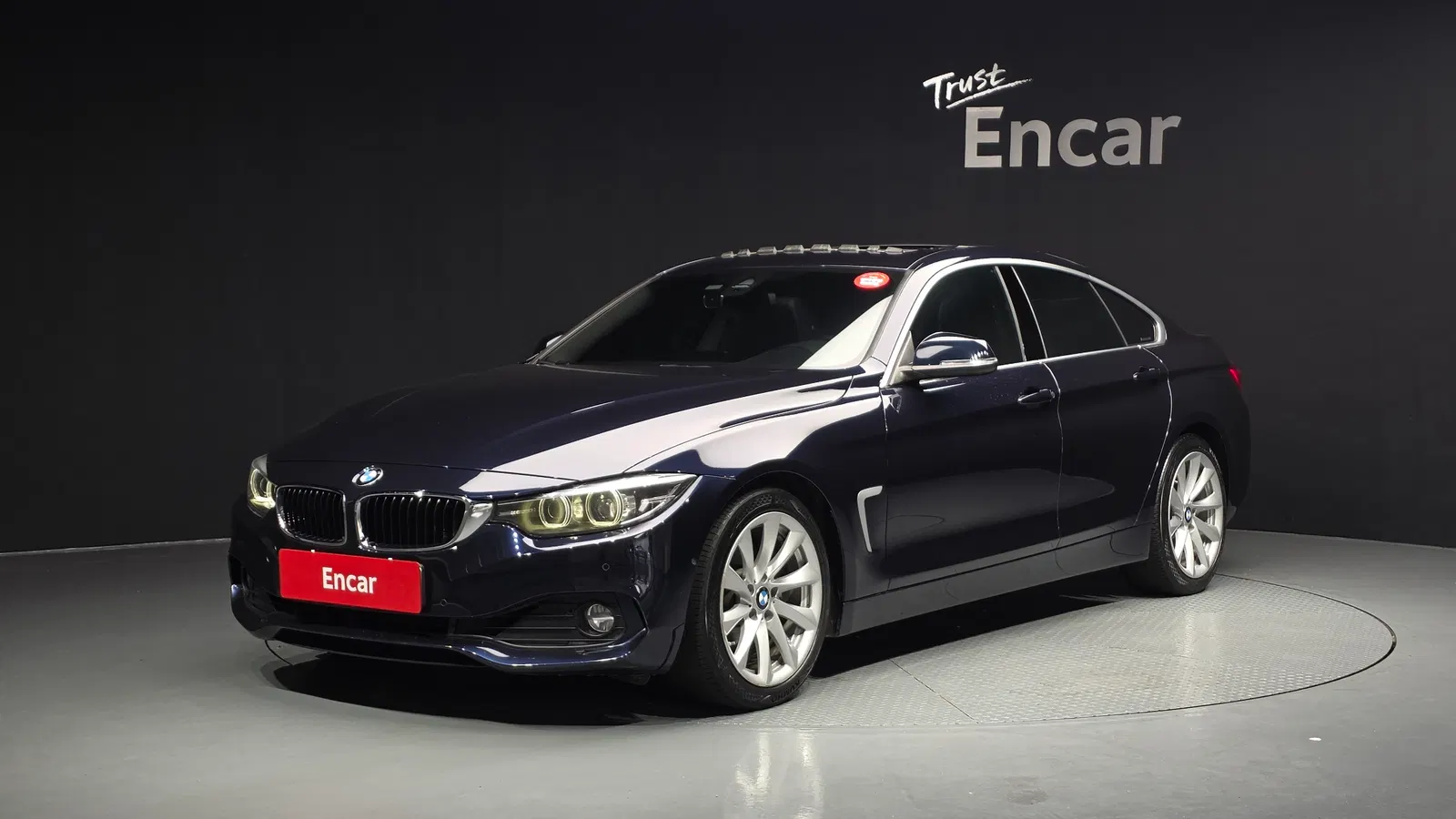 BMW Série 4 (F32) 420i GranCoupé Special Edition 2020 — photo 1 sur 33