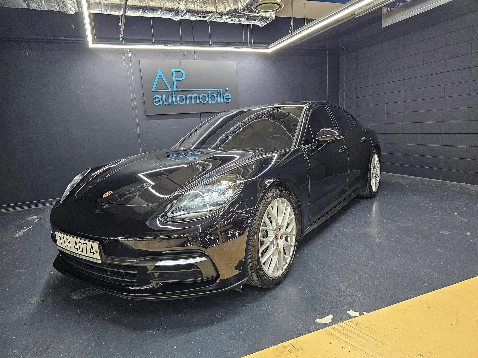 Porsche Panamera (971) 3.0 AWD 2018 — photo 1 sur 20