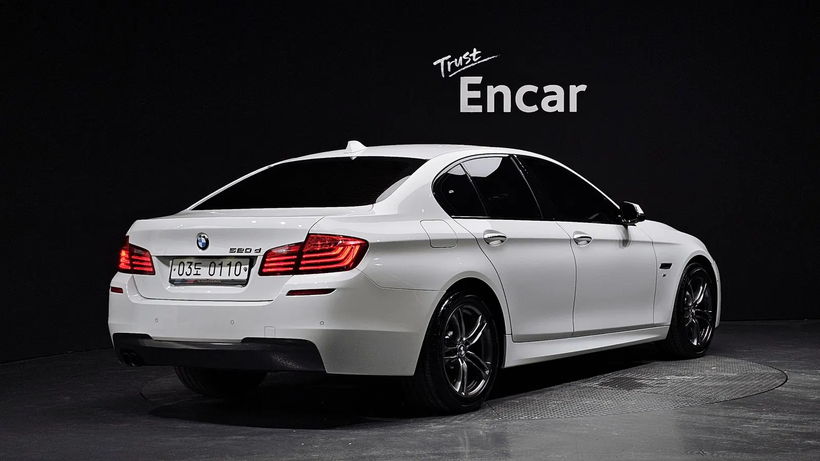 BMW Série 5 (F10) 520d M Aero Dynamic 2016 — photo 1 sur 35
