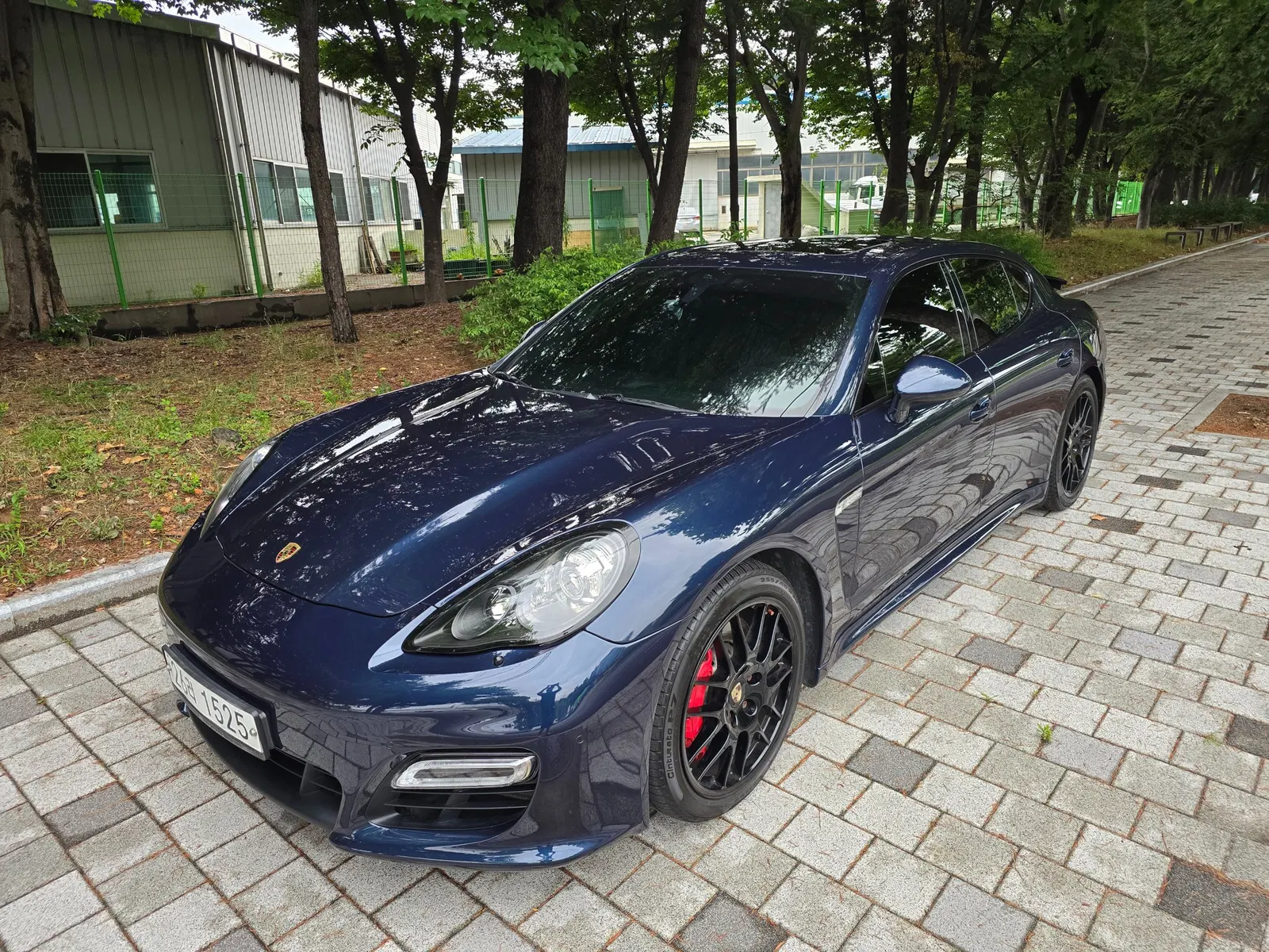 Porsche Panamera 4.8 GTS 2013 — photo 1 sur 26