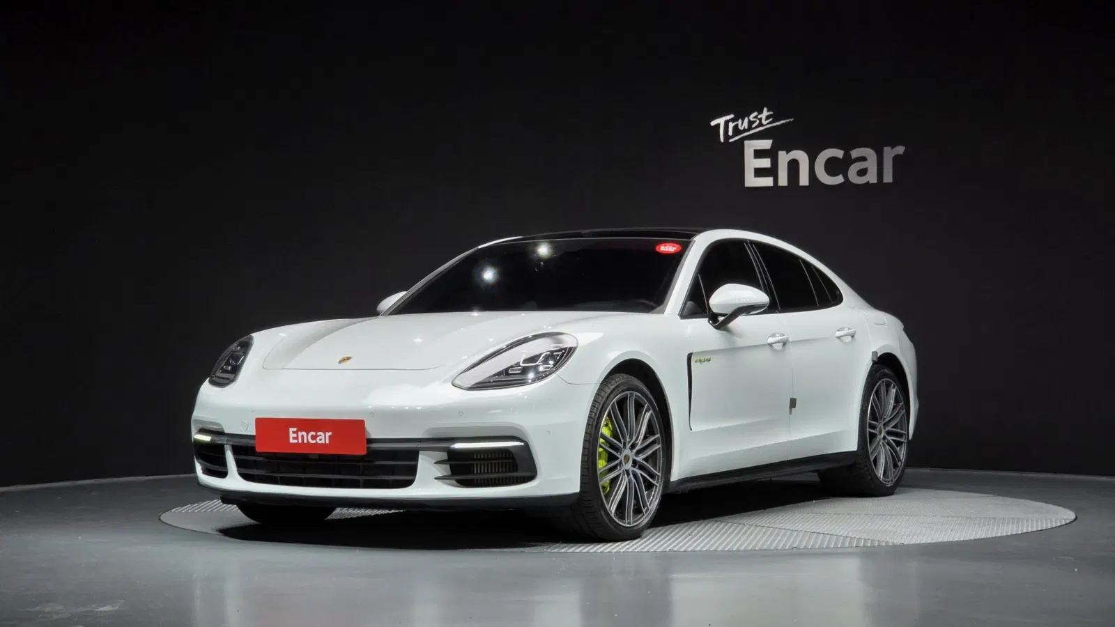 Porsche Panamera (971) 2.9 AWD E-Hybride 2019 — photo 1 sur 38