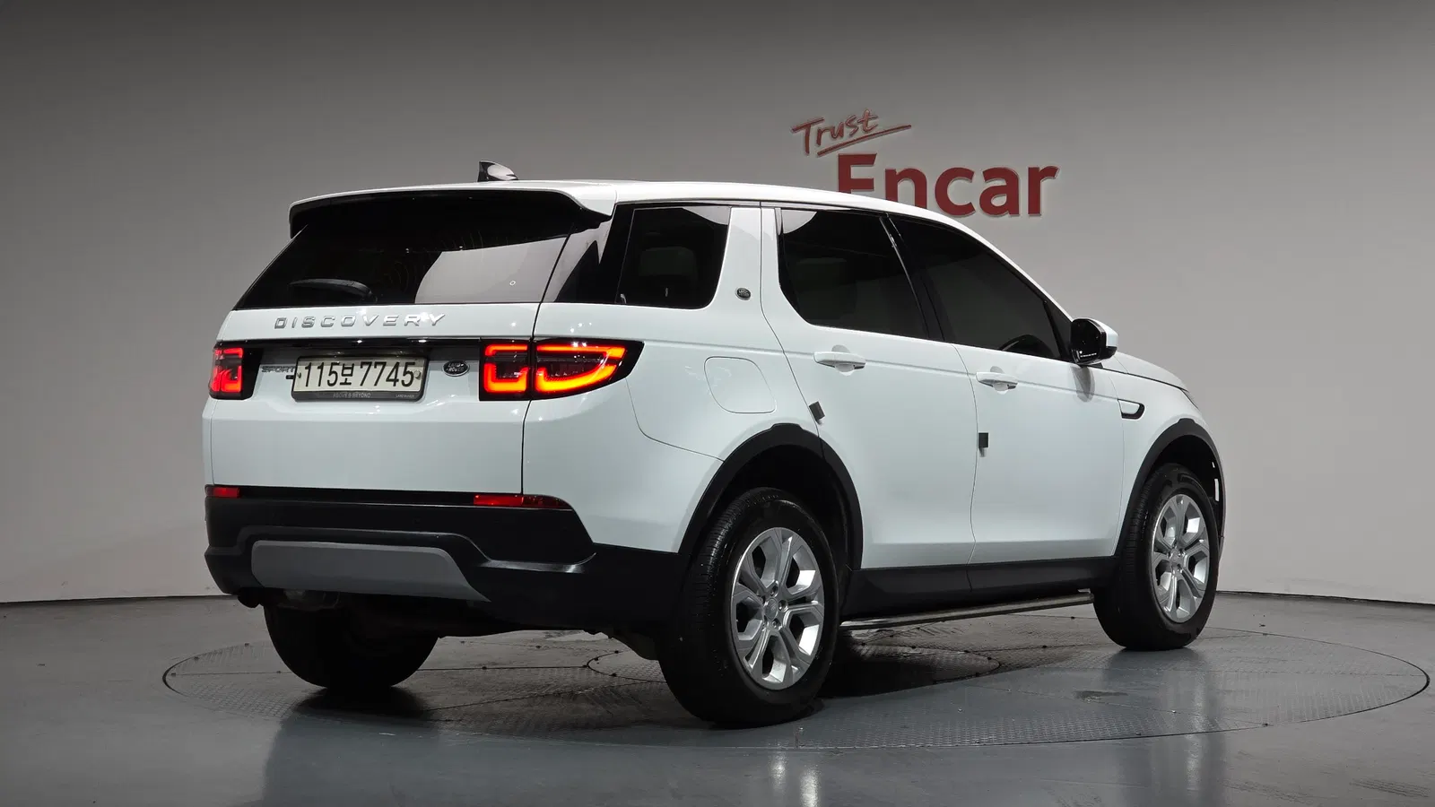 Land Rover Discovery Sport 2e génération D150 S 2020 — photo 1 sur 31