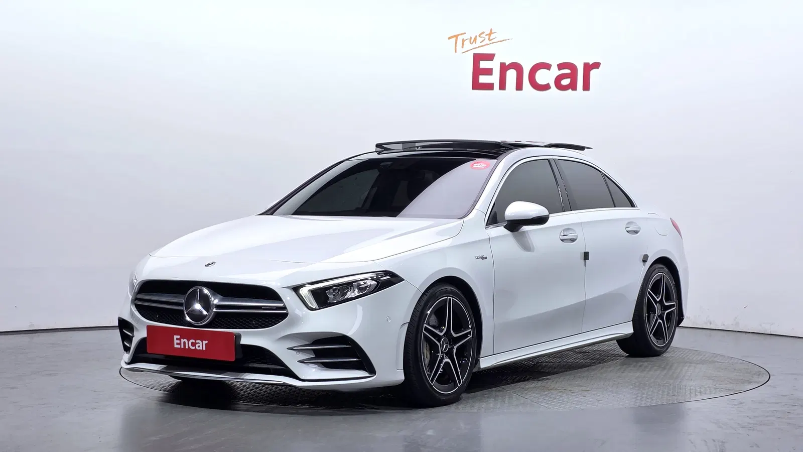 Mercedes-AMG Classe A A35 4MATIC Berline (W177) 2021 — photo 1 sur 30