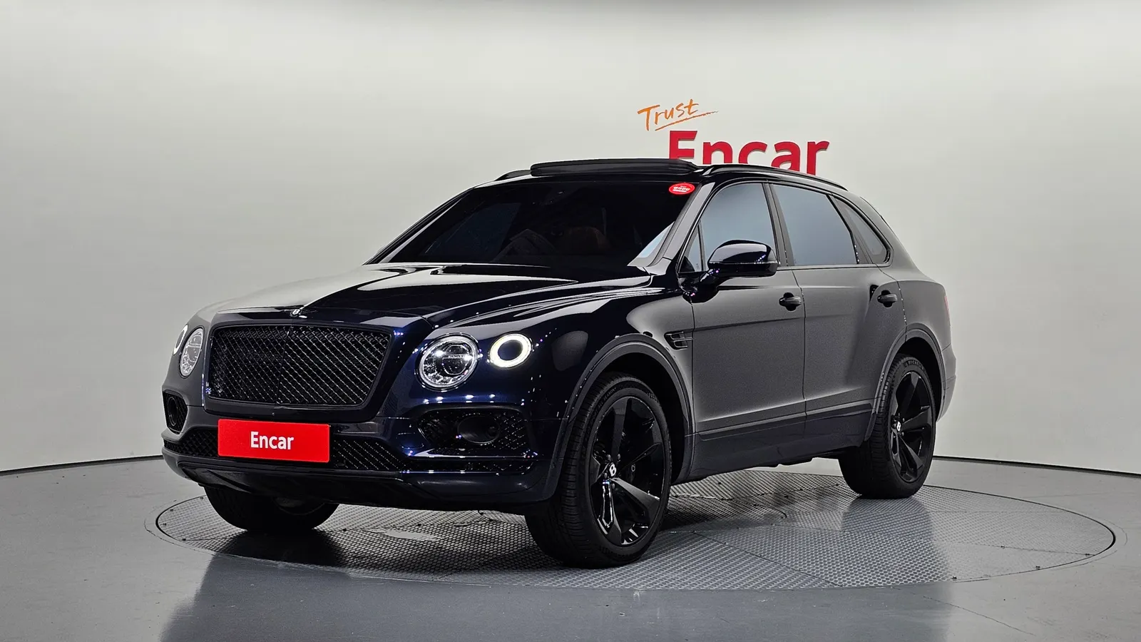 Bentley Bentayga 6.0 W12 2018 — photo 1 sur 20