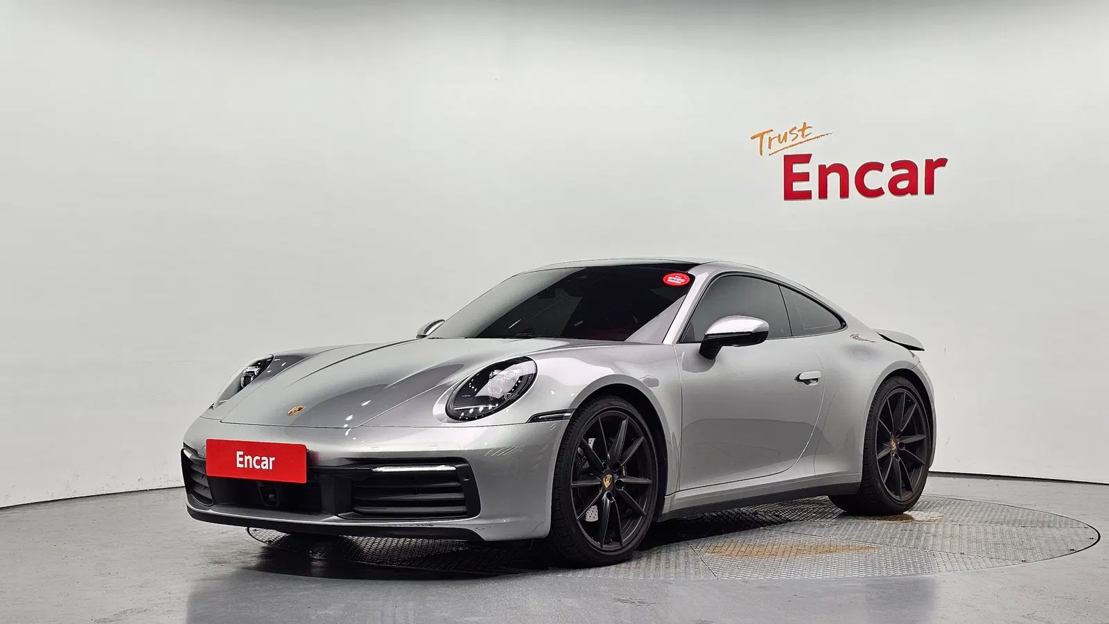 Porsche 911 (992) Carrera 4 2023 — photo 1 sur 20