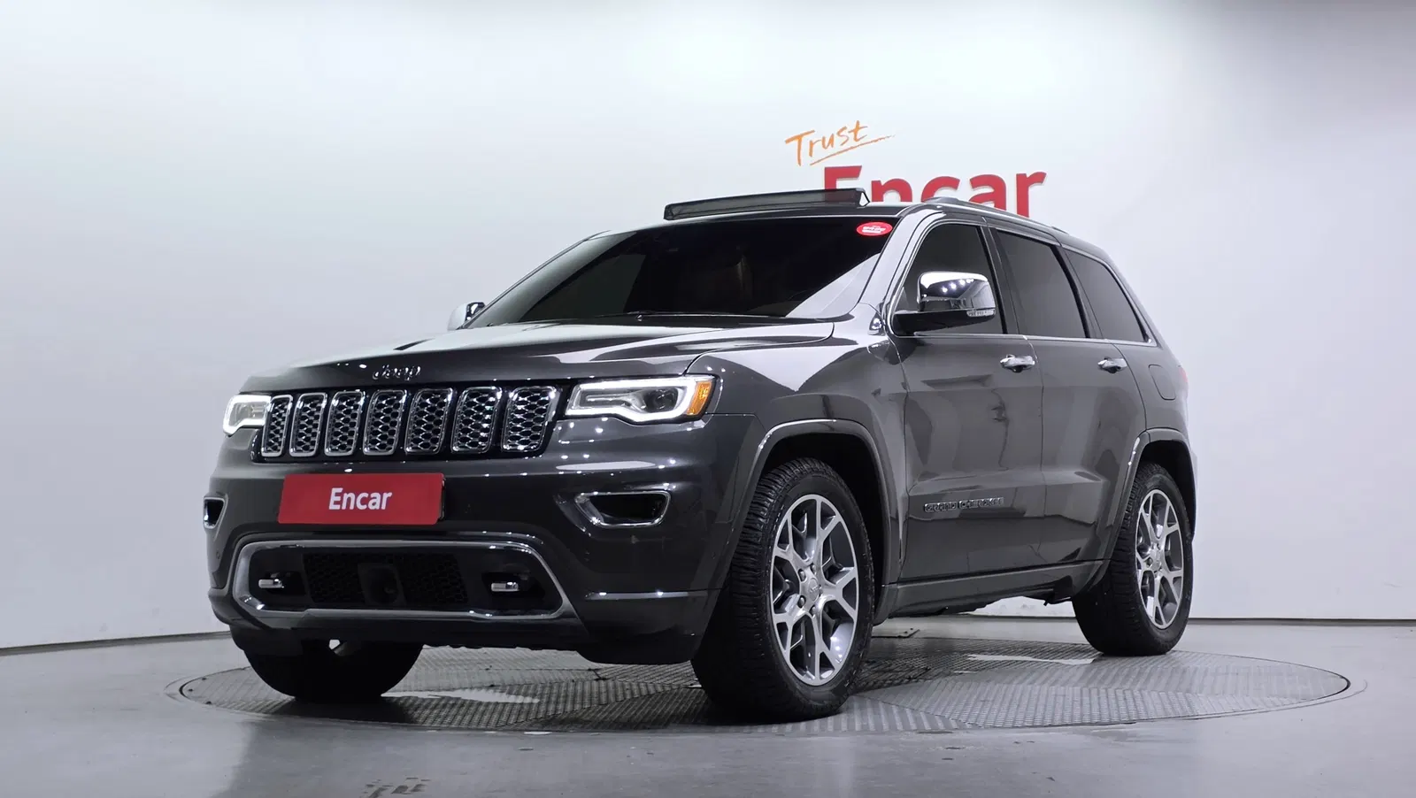 Jeep Grand Cherokee 3.6 Overland 2021 — photo 1 sur 31