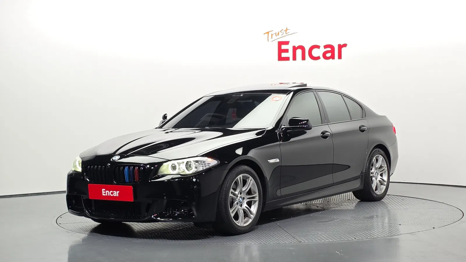 BMW Série 5 (F10) 520d M Sport 2013 — photo 1 sur 20