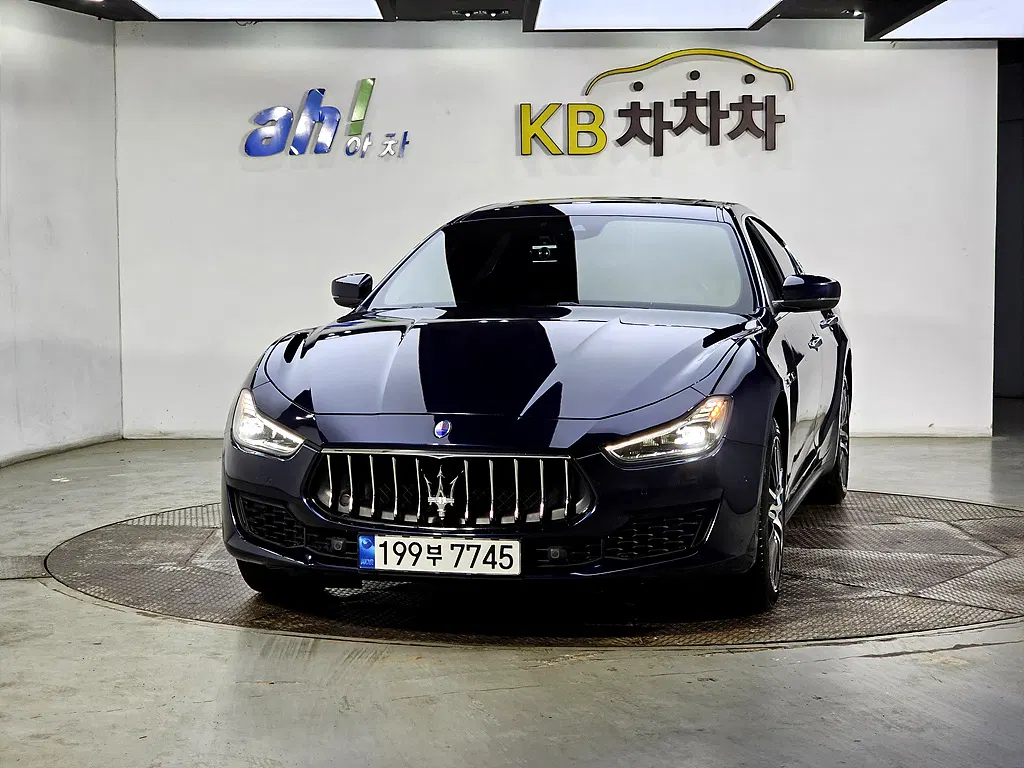 Maserati Ghibli 3.0 Diesel 2018 — photo 1 sur 26