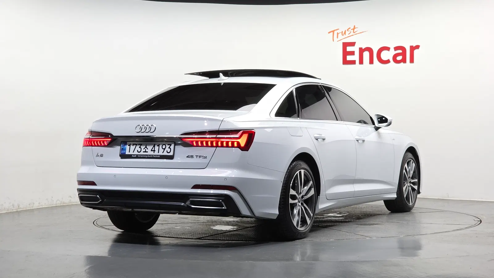 Audi A6 (C8) 45 TFSI Premium 2023 — photo 1 sur 31