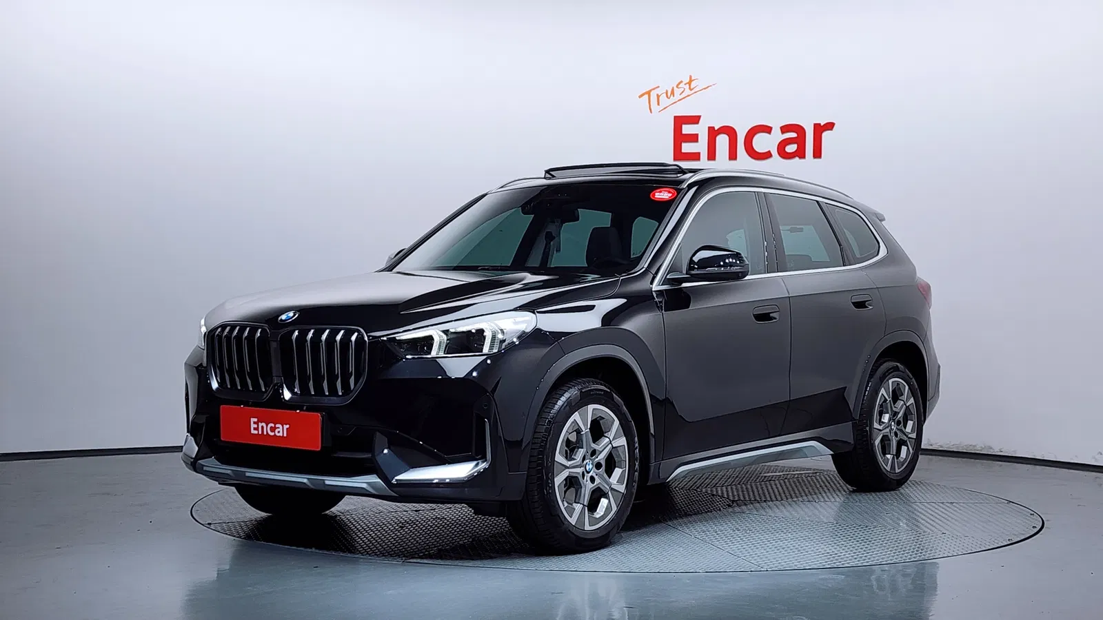 BMW X1 (U11) xDrive 20i xLine 2025 — photo 1 sur 35