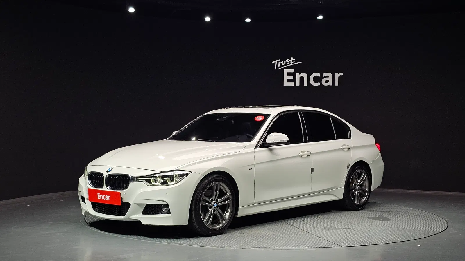 BMW Série 3 (F30) 320i M Sport 2017 — photo 1 sur 20