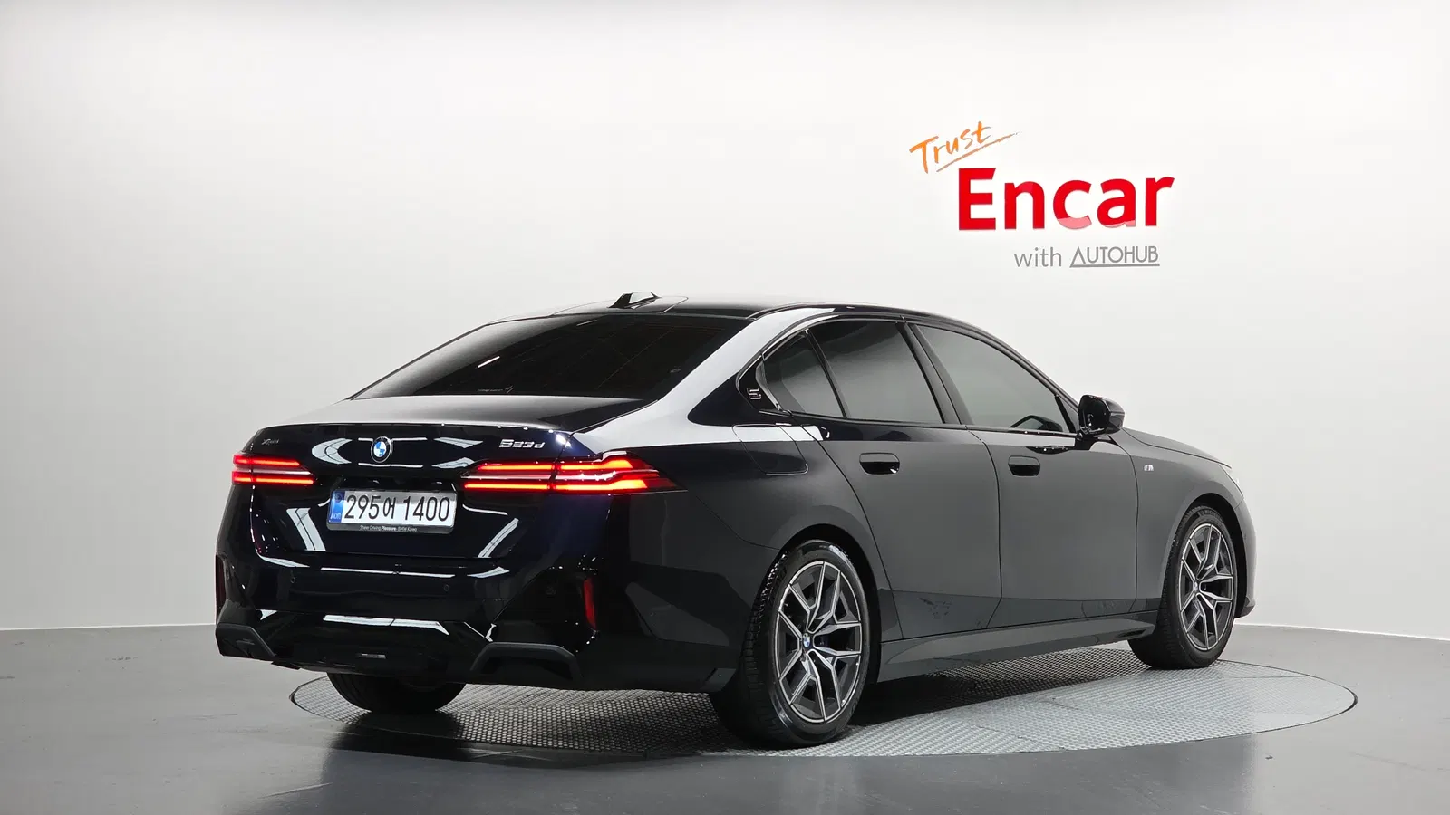 BMW Série 5 (G60) 523d M Sport 2025 — photo 1 sur 34