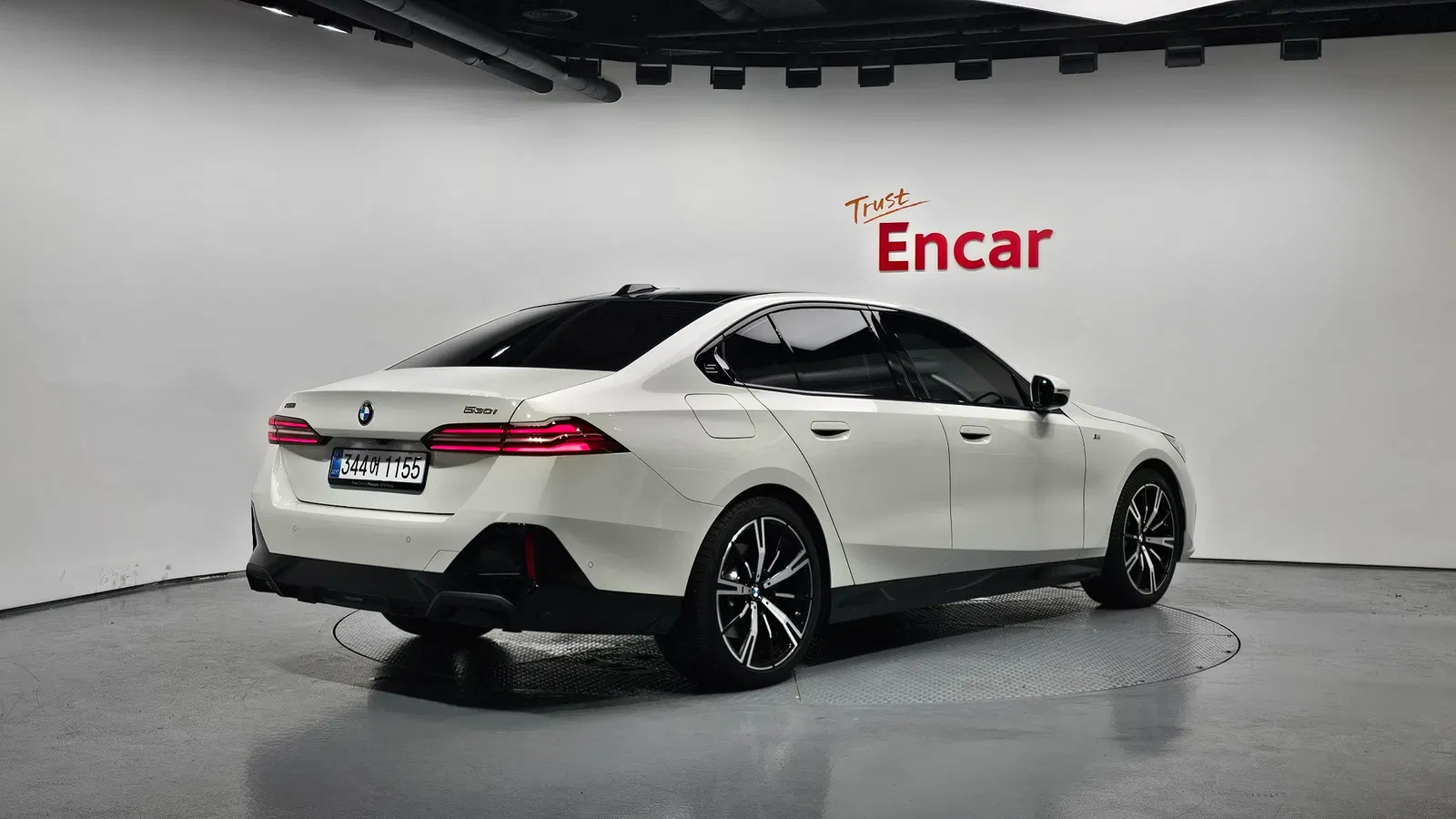 BMW Série 5 (G60) 530i xDrive M Sport 2025 — photo 1 sur 38