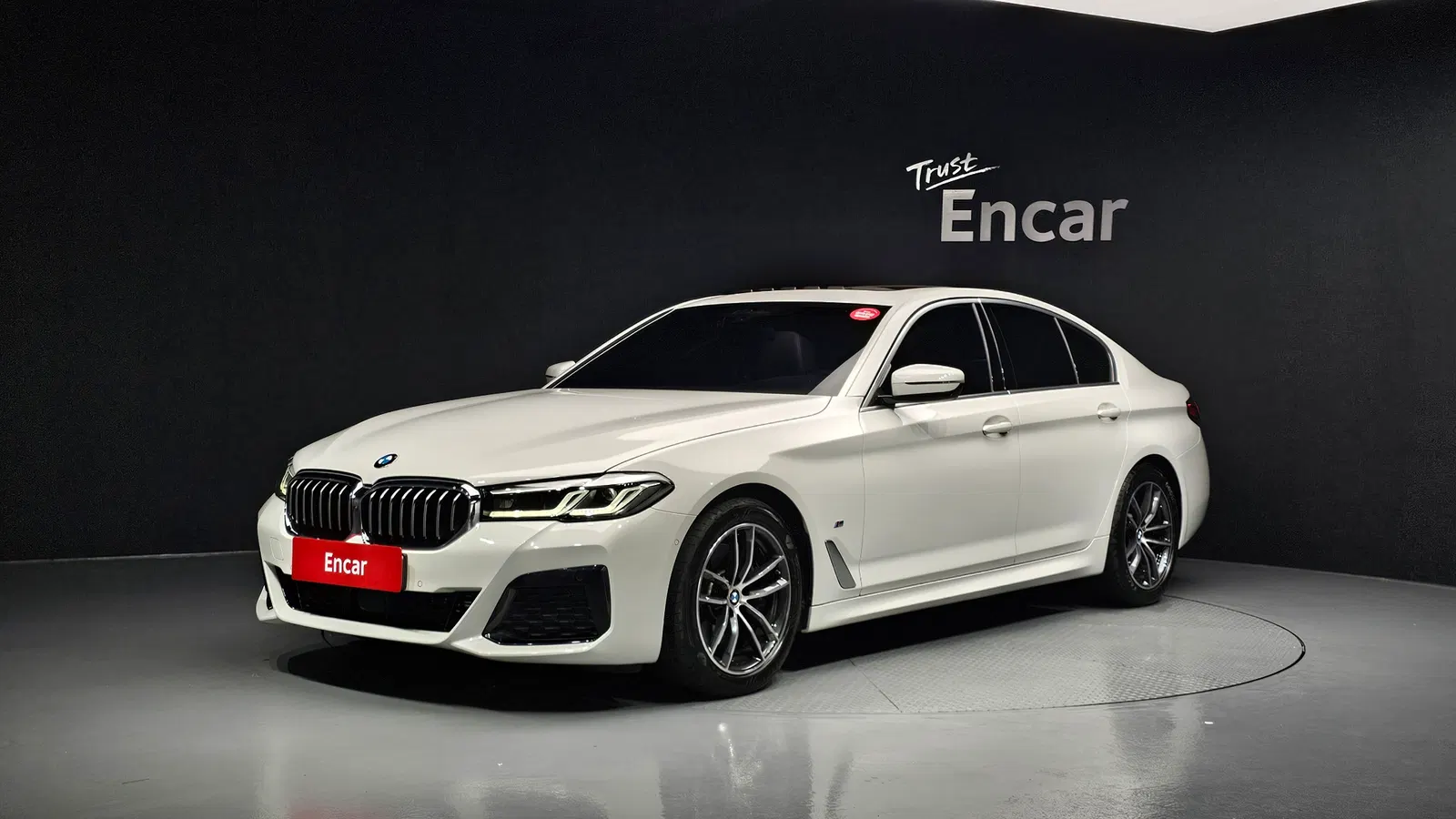 BMW Série 5 (G30) 523d xDrive M Sport 2023 — photo 1 sur 20