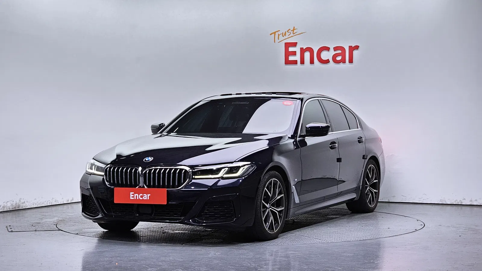 BMW Série 5 (G30) 530i xDrive M Sport 2021 — photo 1 sur 20