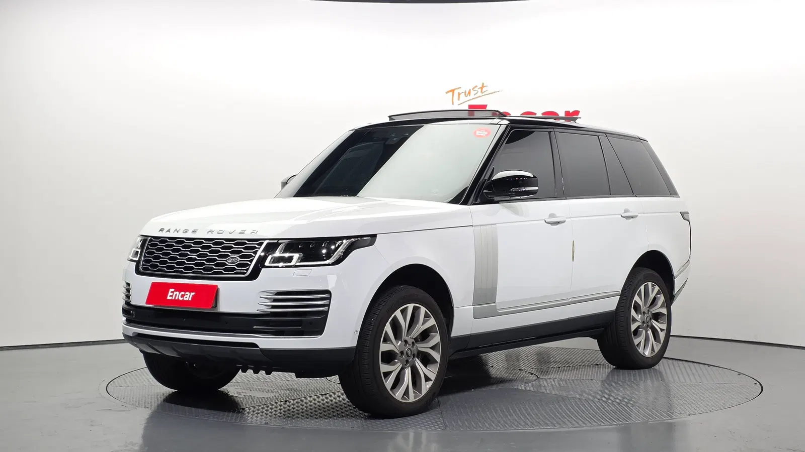 Land Rover Range Rover 4e génération D350 AB Diesel 2022 — photo 1 sur 20