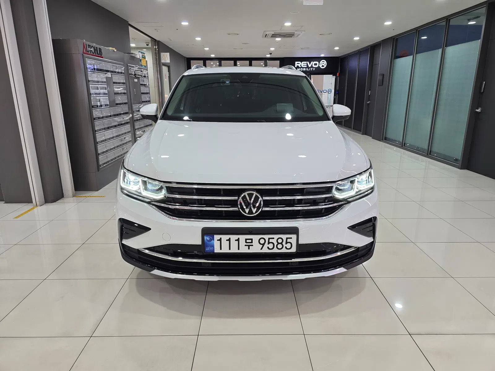 Volkswagen Tiguan 2e génération 2.0 TDI Prestige 2023 — photo 1 sur 24