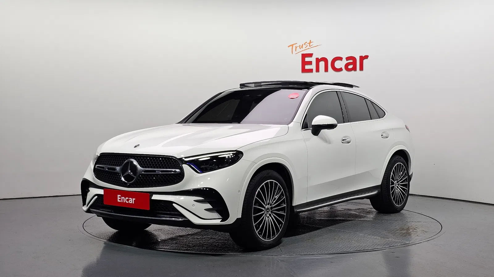 Mercedes-Benz GLC GLC300 4MATIC Coupé (X254) 2024 — photo 1 sur 35