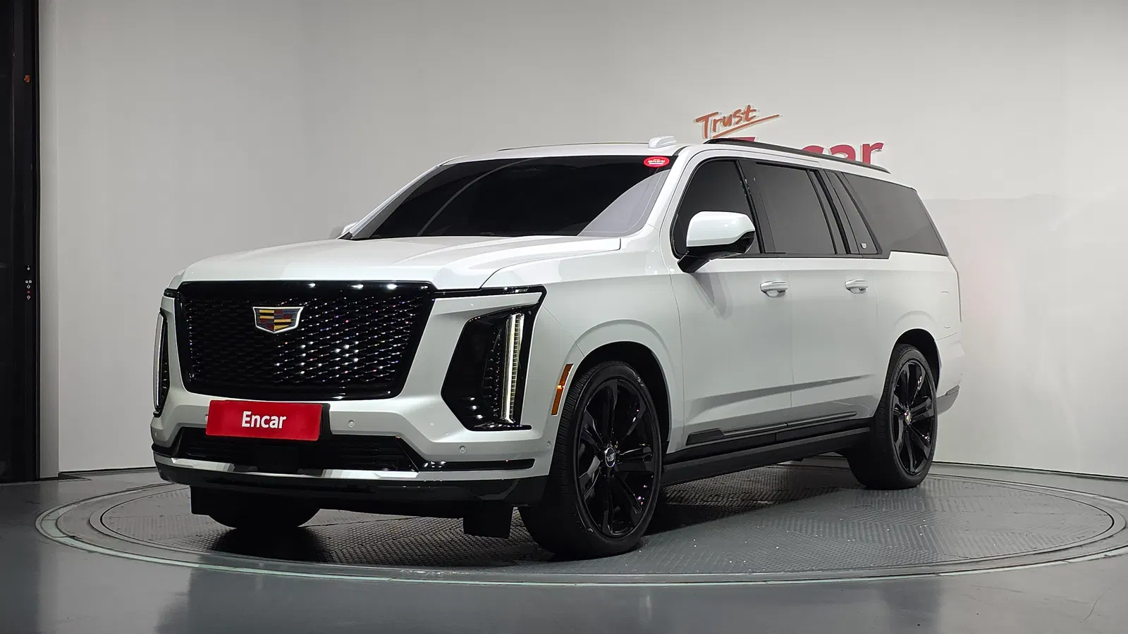 Cadillac Escalade 5e génération 6.2 ESV 2025 — photo 1 sur 37