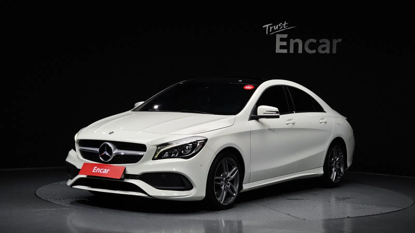 Mercedes-Benz CLA AMG Line · CLA220 (C117) 2018 — photo 1 sur 34